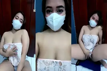 Unna Suzuka Pamer Area Sensitif Bikin Tegang